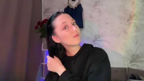 temptingvision online show from April 6, 8:26 am