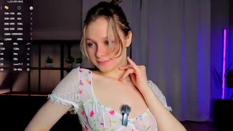 Hey Im Aneta  online show from May 16, 6:06 pm