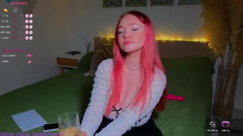 inst r0seamber0 online show from November 4, 1:12 pm