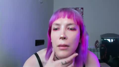 Kira online show from June 18, 2:39 am