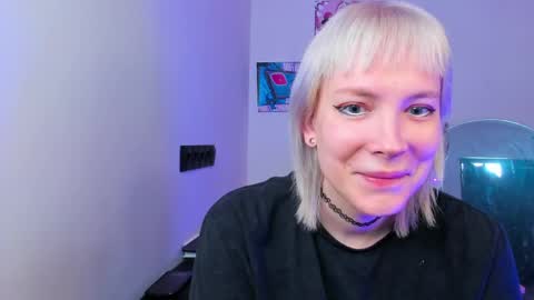 Kira online show from May 17, 4:11 am