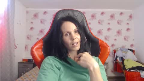 Snapshot of teresalovex chatting on October 12, 1:26 pm teresalovex online show from October 12, 1:26 pm