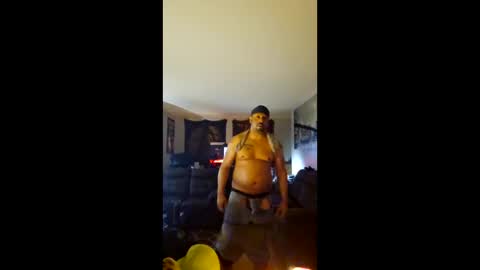 terrellmuscle online show from March 1, 8:18 am