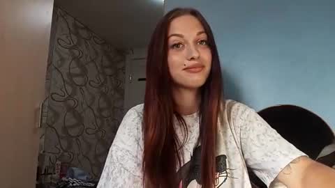 Anna online show from July 28, 2:13 pm