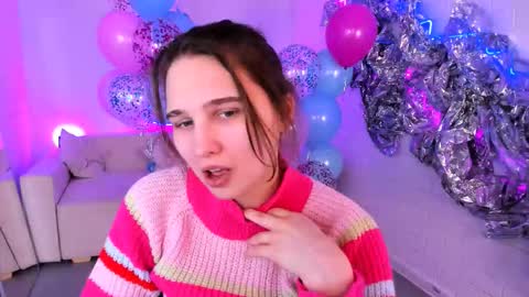 Tessa online show from February 2, 11:28 am