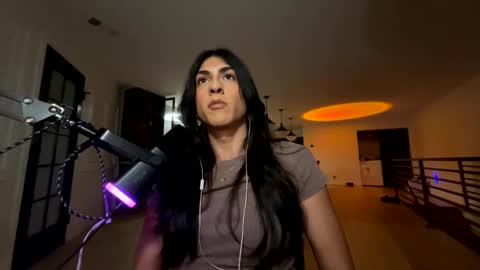 babygirlmami online show from March 13, 5:54 am