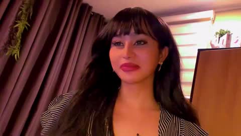 th3r3sa online show from March 8, 5:11 pm