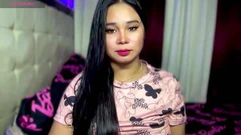 Snapshot of thalia_houston69 chatting on October 15, 11:55 am Ms. Thalia online show from October 15, 11:55 am