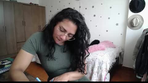    online show from October 29, 5:47 pm