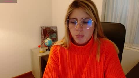 Snapshot of thamarajane1 chatting on February 27, 6:09 pm online show from February 27, 6:09 pm