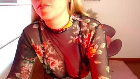 Snapshot of thamarajane1 chatting on February 7, 12:28 pm online show from February 7, 12:28 pm