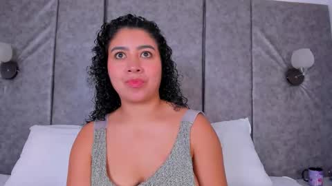 thara webstter online show from March 19, 11:37 am