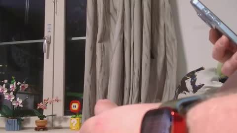 the007146368 online show from April 16, 8:20 pm