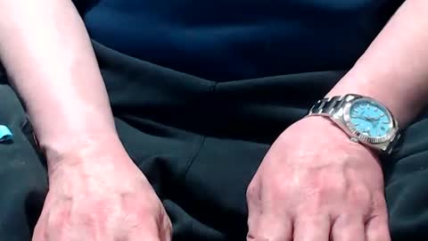 Snapshot of the1pocketrocket chatting on February 1, 10:23 pm the1pocketrocket online show from February 1, 10:23 pm