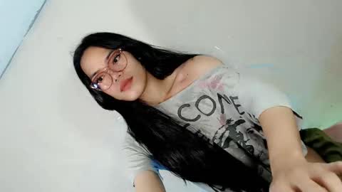 the_horny_bella online show from April 10, 6:12 pm