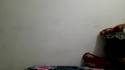 Snapshot of the_right_girl chatting on October 18, 7:23 am Suzan Sexy online show from October 18, 7:23 am