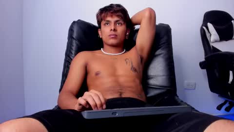 Danny online show from February 12, 10:24 pm