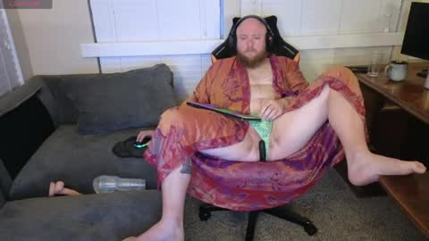 theballboy online show from April 28, 10:19 am