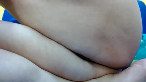 Snapshot of thebestpussyhairy chatting on October 14, 11:24 am Karla online show from October 14, 11:24 am
