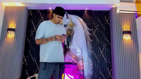 DEAN AND MARY online show from January 10, 12:32 pm