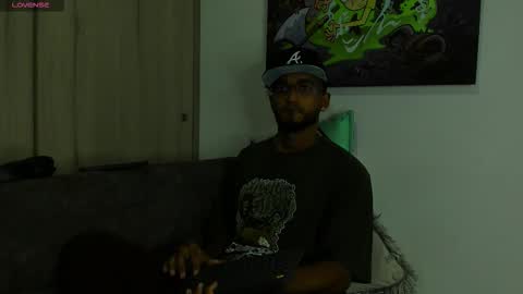 theblack_frank online show from December 2, 12:47 pm