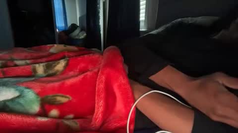 theeshooterr online show from January 14, 5:43 pm