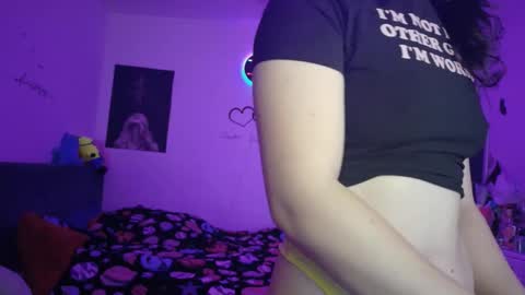 TheFarmergirl online show from February 20, 5:51 am