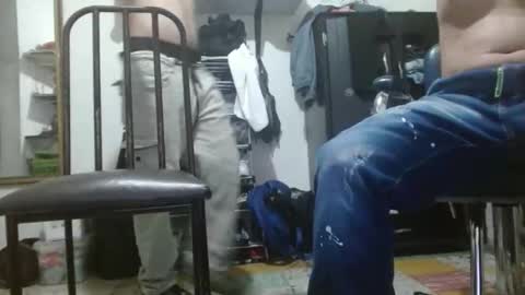 thehousedog online show from November 1, 12:22 am