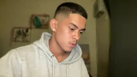 thelifeof_johnpol online show from March 4, 6:49 pm