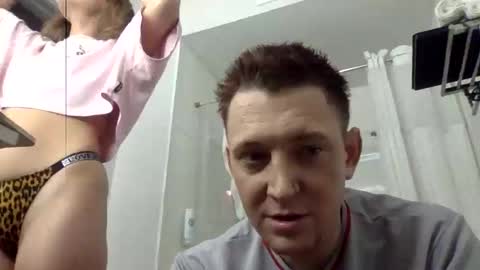 themaxwood online show from March 3, 6:59 pm