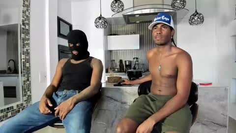 Andriw and Maiol online show from November 11, 3:47 pm