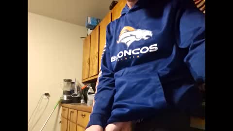 therizzler_1_of_1 online show from January 14, 6:43 am