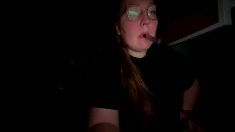 Snapshot of thesashadomme chatting on December 14, 7:29 am The Sasha Domme online show from December 14, 7:29 am