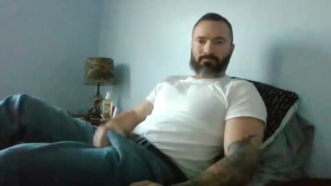 Snapshot of thesexorcist1984 chatting on December 5, 9:44 pm James online show from December 5, 9:44 pm
