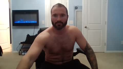 Snapshot of thesexorcist1984 chatting on January 15, 11:40 pm James online show from January 15, 11:40 pm