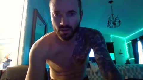 Snapshot of thesexorcist1984 chatting on October 1, 7:02 pm James online show from October 1, 7:02 pm