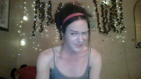 sillymillie0 online show from July 7, 12:12 am