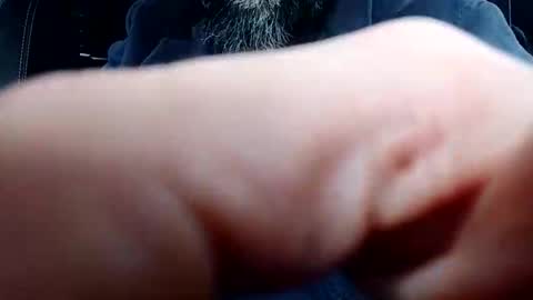 thesixpack_ online show from March 5, 1:53 pm