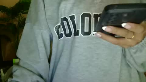 thessssy online show from March 17, 8:19 am