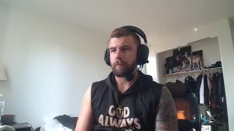 troy online show from April 13, 12:37 am