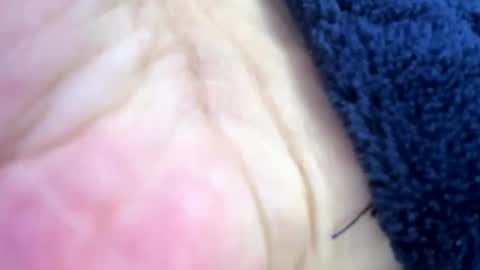 Snapshot of theviberoom chatting on September 26, 8:44 am The Vibe Room online show from September 26, 8:44 am