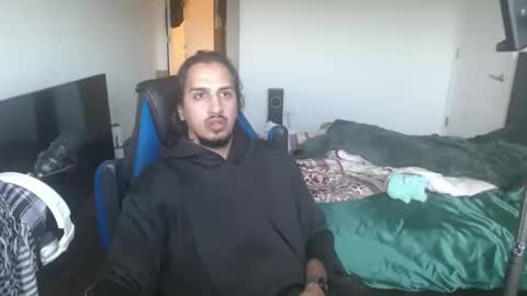 Snapshot of theworldisavampire2 chatting on October 28, 9:49 pm theworldisavampire2 online show from October 28, 9:49 pm