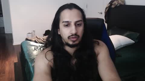 Snapshot of theworldisavampire2 chatting on December 21, 7:03 am theworldisavampire2 online show from December 21, 7:03 am