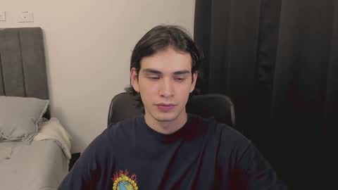 thiaan__ online show from December 29, 1:34 am