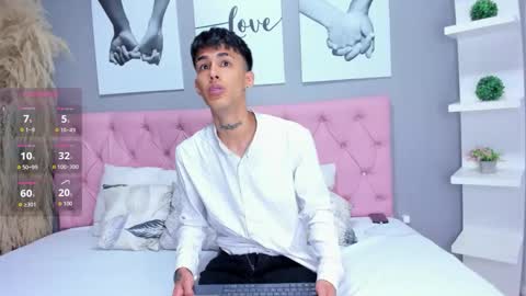 Snapshot of thiago_hard chatting on September 22, 1:04 pm Thiago online show from September 22, 1:04 pm