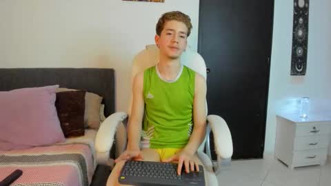 Manuel online show from March 6, 12:42 am