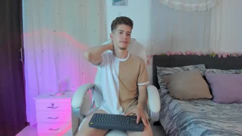 Manuel online show from December 16, 5:58 am