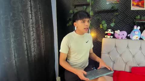 thiago online show from September 19, 1:26 pm