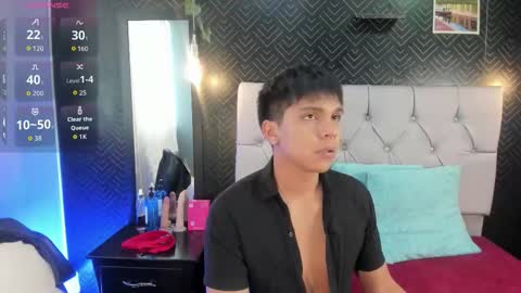 thiago online show from February 17, 12:48 pm