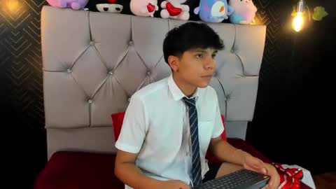 thiago online show from September 29, 1:32 pm